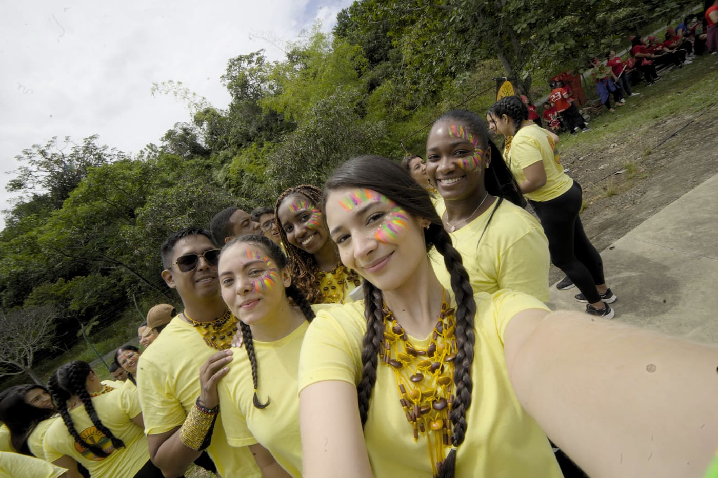 Equipo de los Colegios Arquidiocesanos