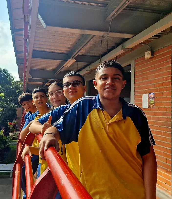 Estudiantes SIH Ciudad 2000