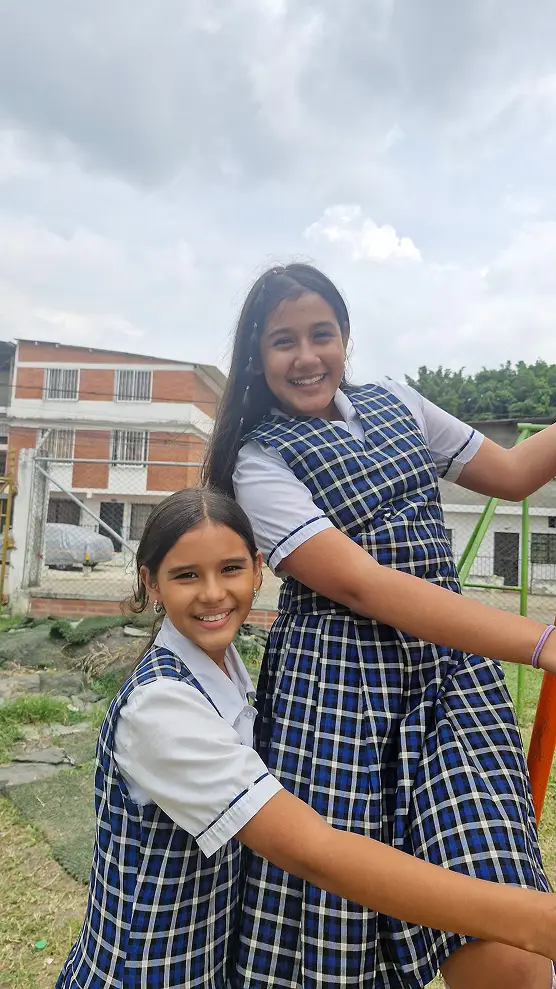 Estudiantes Colegio Apostol 4