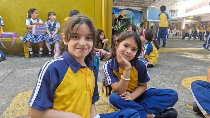 Estudiantes Colegio Andes 9